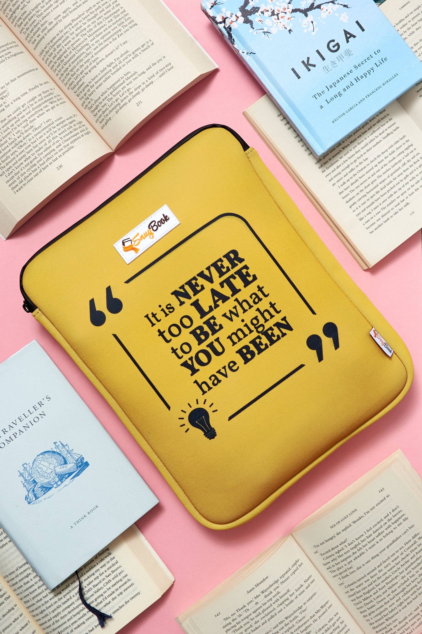 Bibliophile Snugbook Book Pouch